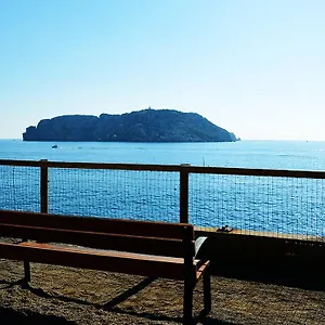 https://apartment-medes-platja.topcostabravahotels.com